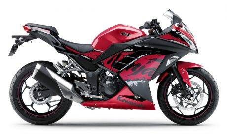 2017-Kawasaki-Ninja-250-ABS-SE-01