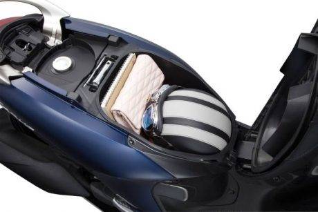 2017-Yamaha-Janus-125-002