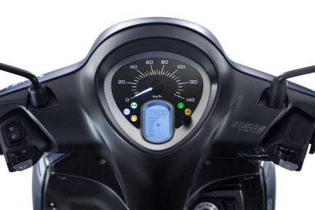 2017-Yamaha-Janus-125-006
