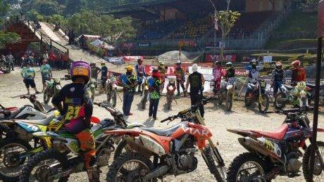 Hard Adventure Enduro - Viar 5