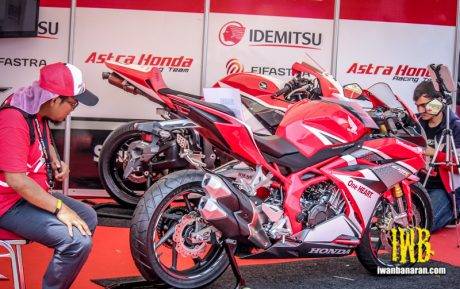 CBR250RR