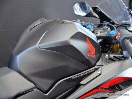 all new CBR250RR Suzuka (10)