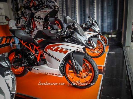 ktm_-2