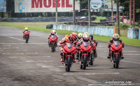 marc-marquez-di-sentul-2016-15