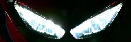 new-cbr1000rr-2017-teaser-1