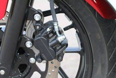 new-suzuki-gsx250r-11