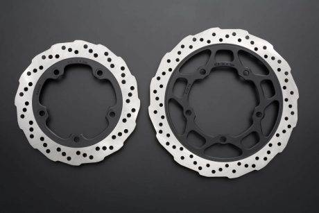 111816-2018-suzuki-gsx250r_al8_brake_disc