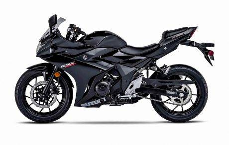 111816-2018-suzuki-l8_gsx250r_blk-p5