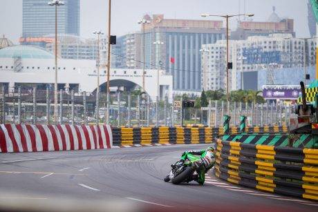 Third practice session During