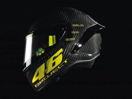 agv-pistagp-helmet-studio-12