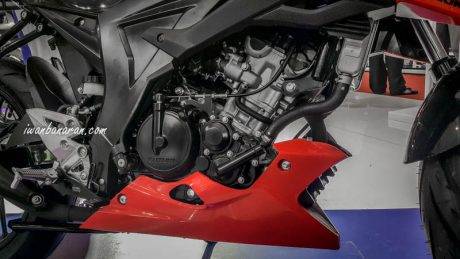 suzuki-gsx150r-23