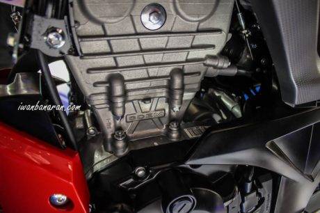 suzuki-gsx150r-48