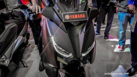 x-max250-indonesia-1