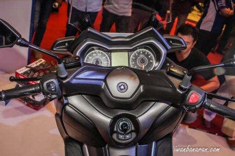 yamaha-x-max250-imos-2016-15