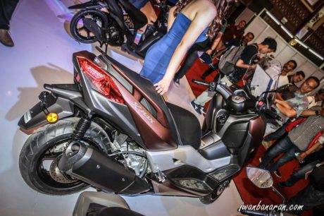 yamaha-x-max250-imos-2016-8