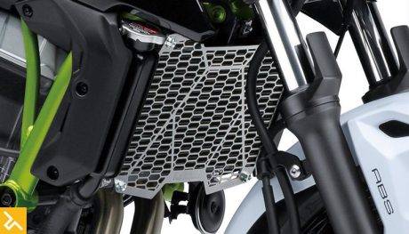 17_er650h_wt1_acc_radiator_guard_r-med_-770x440