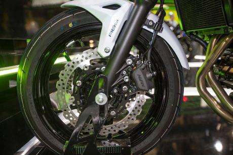 2017-kawasaki-z650-ab9t1114