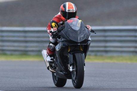 cbr250rr-versi-balap-1