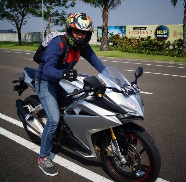 Berikut Profile korban meninggal dari Honda CBR250RR….selamat jalan kawan….