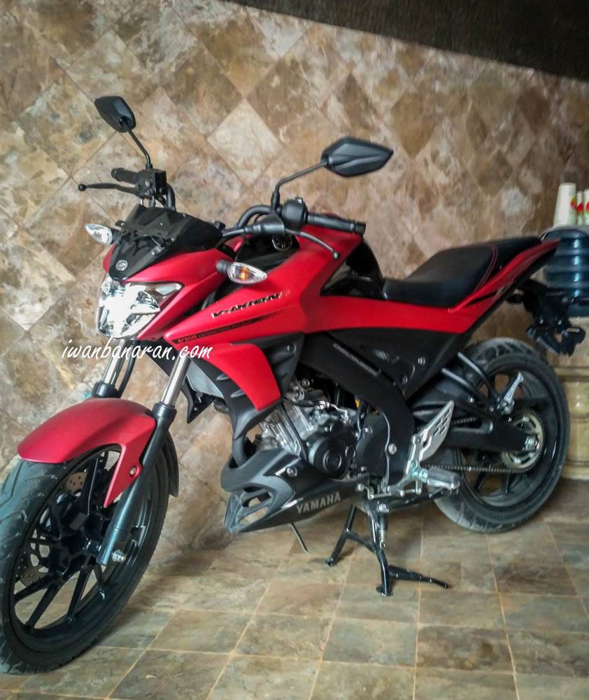 Yamaha Vixion-R sudah diterima konsumen Tulungagung Jawa Timur. Wihhhhhhh…..