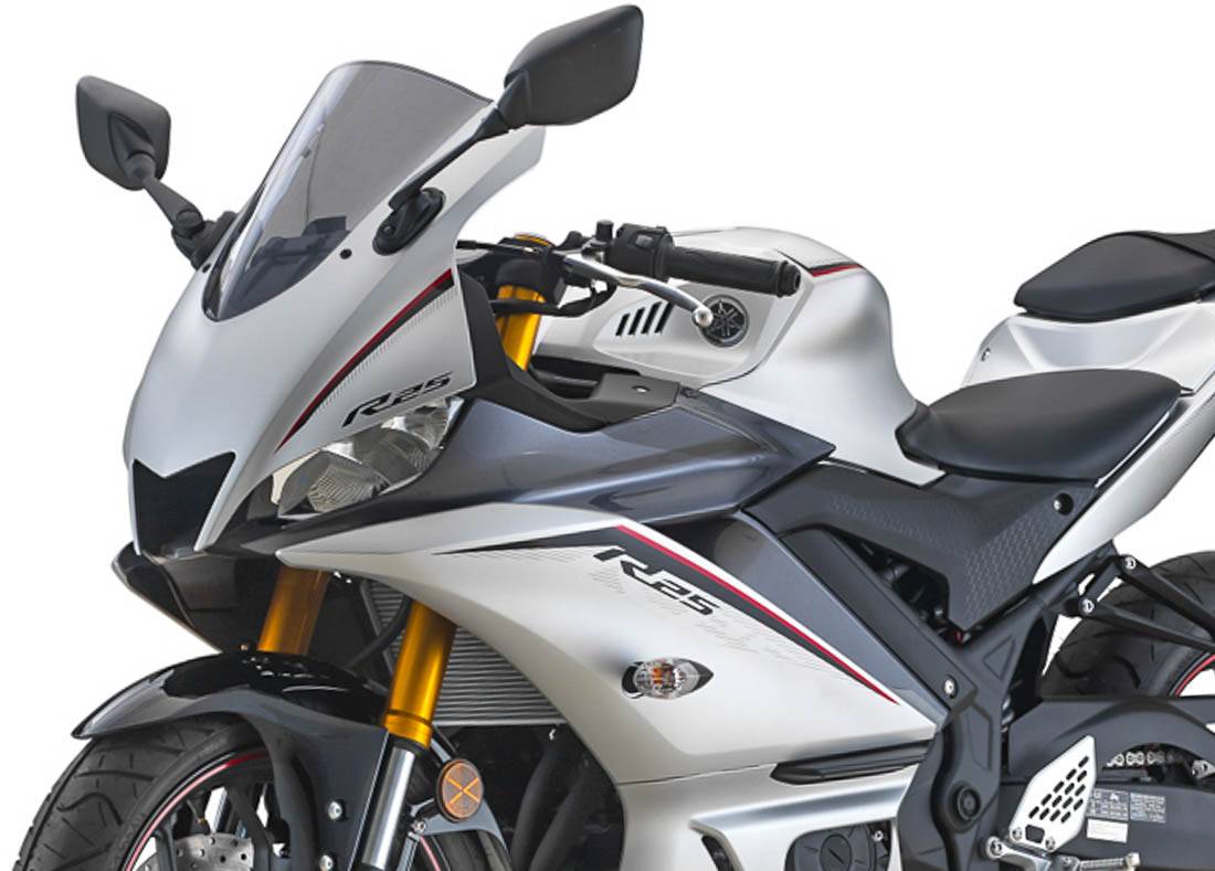 [Breaking News] Yamaha rilis new R25 versi 2020, wihhh ada silver doff cakkk !!