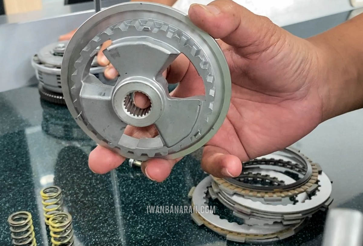 Bongkar harga Assist and Slipper Clutch Honda new CBR150R, PNP buat Sonic dan GTR !!