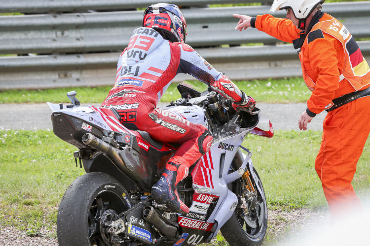 Blak-blakan…Marquez pastikan dia memiliki kelemahan !!