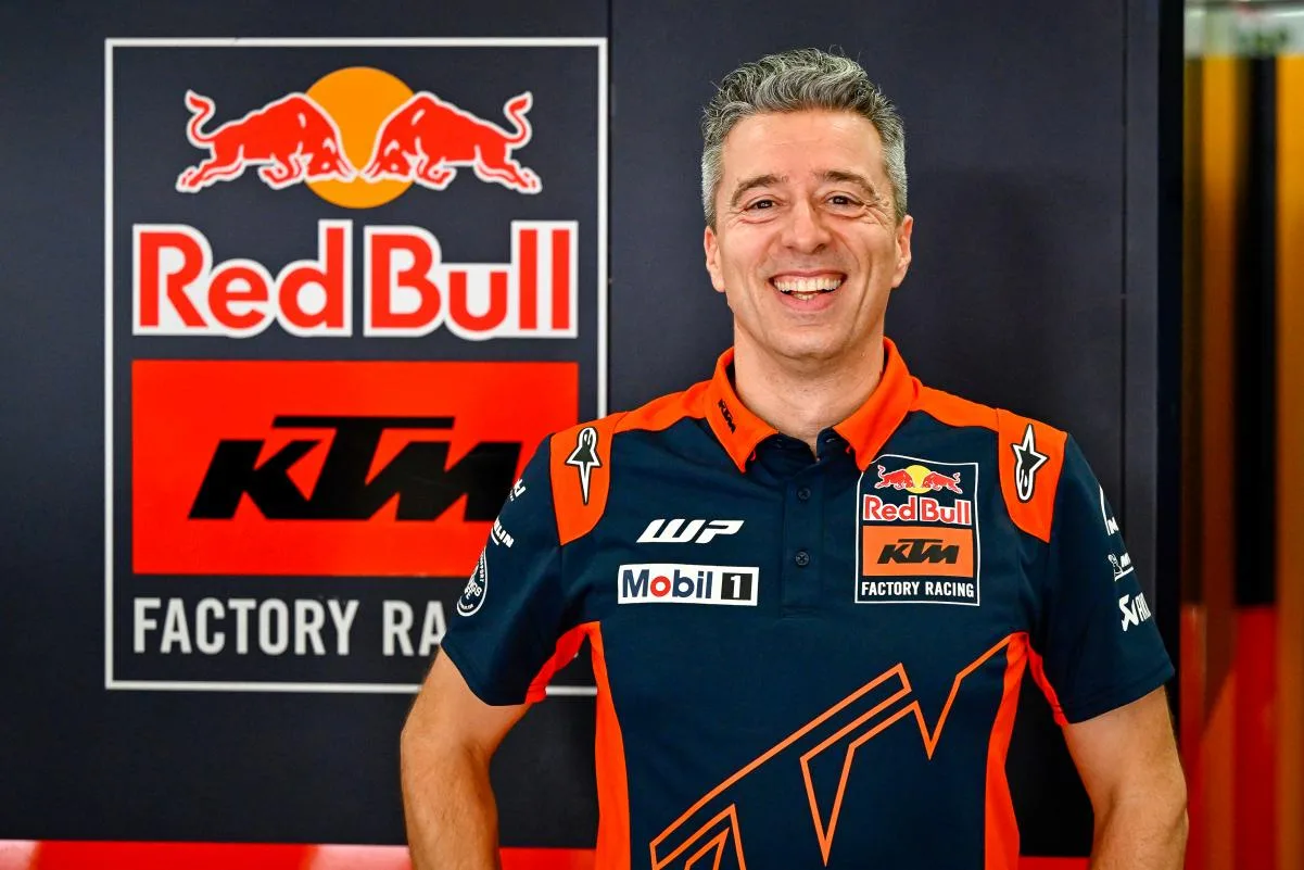 Prediksi Bos KTM : Pecco akan sulit kalahkan Marquez !!!