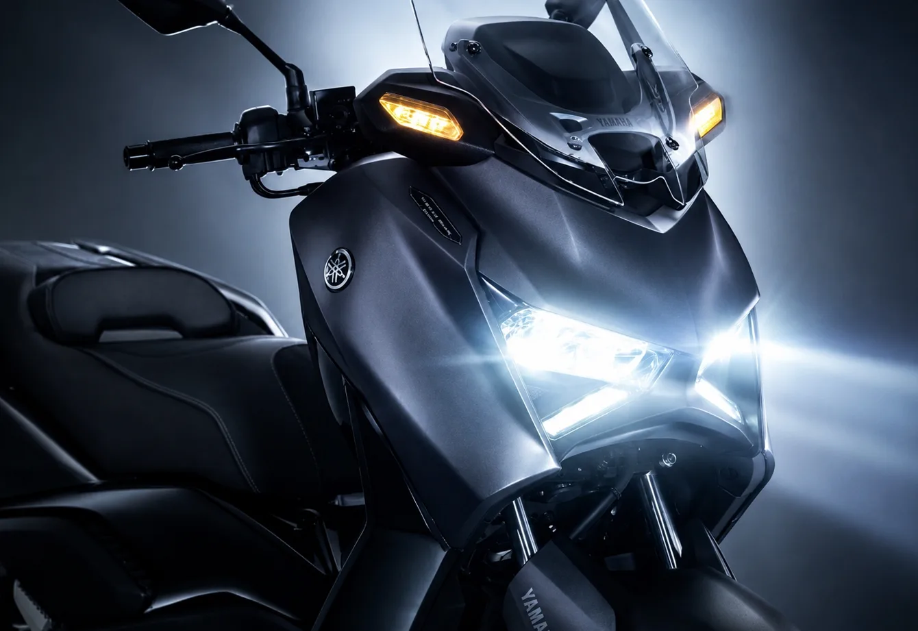 Yamaha new X-MAX 300 Tech MAX Gempur Malaysia…harganya ngiluu !!