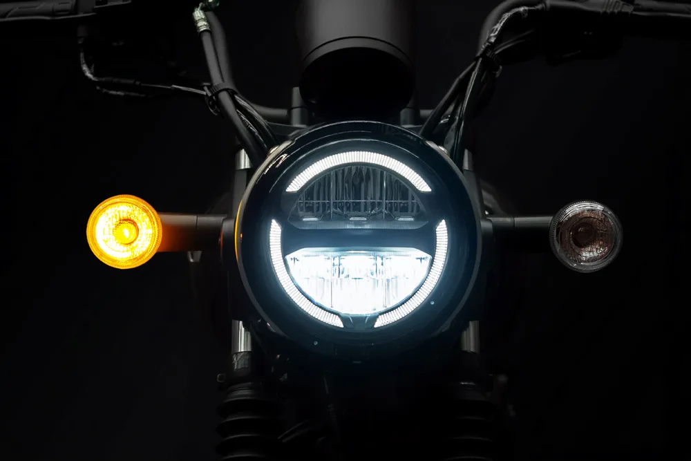 Horeee Retro Suzuki Datang cakkk….ini adalah Suzuki GN160 !!