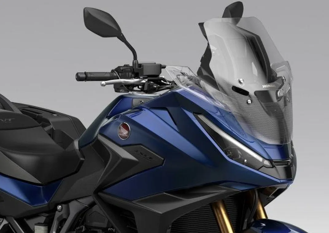 Laris manisssss…Adventure bike Honda NT1100 DCT MY2027 Gebrak dunia !!