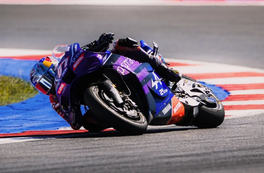 Performa “Aneh” Yamaha M1 V4 Bikin Toprak Razgatlioglu heran..!!!