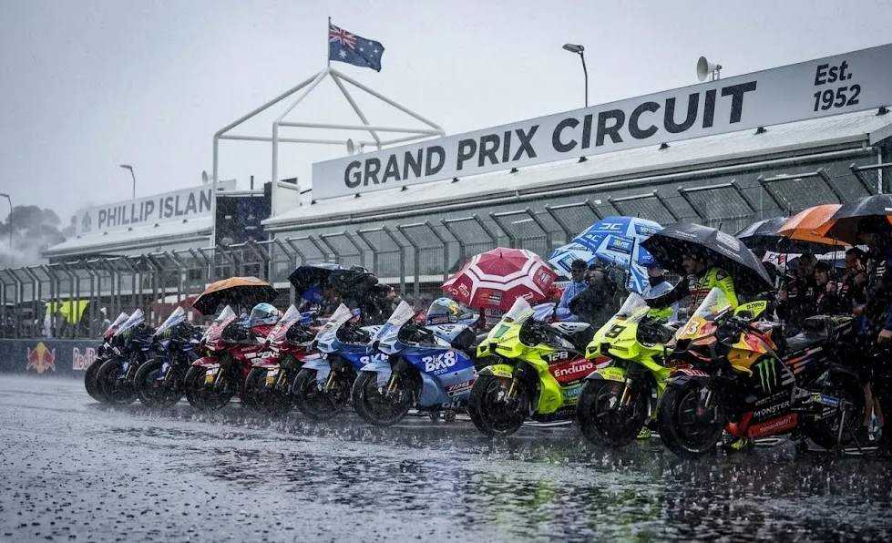 Dibalik Pembatalan GP Australia: Menguak “Aturan 60 Menit” yang Paksa MotoGP Batal !!