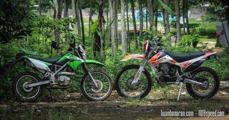 KLX150 vs Viar CrossX200 (9)