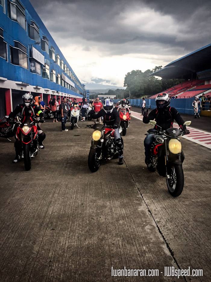 track day MVOCI 2015.jpg