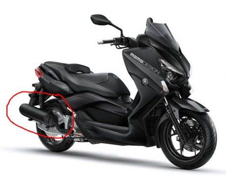 2015-Yamaha-XMAX-125-MOMO-EU-Power-Black-Studio-001