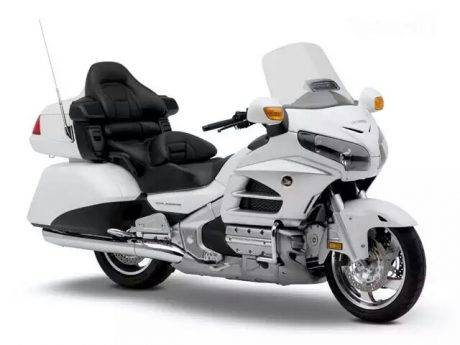 honda-gold-wing-9w