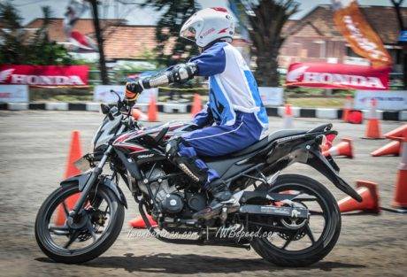 astra honda safety riding 2015 (11)