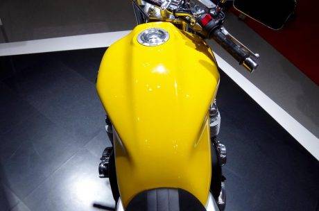 CB1100 concept model (11)