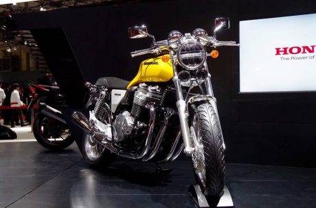 CB1100 concept model (6)