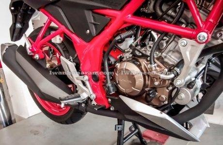 honda new CB150R SE Black Raptor (3)