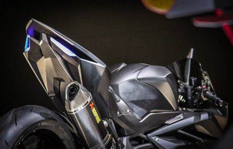 Honda-CBR250RR-Super-Light-Weight-Concept-Dual-Silinder-22