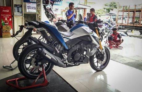 Yamaha xabre 150 TA (1)