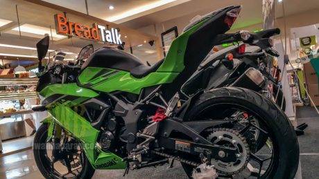 Kawasaki Ninja RR Mono 2016 (3)