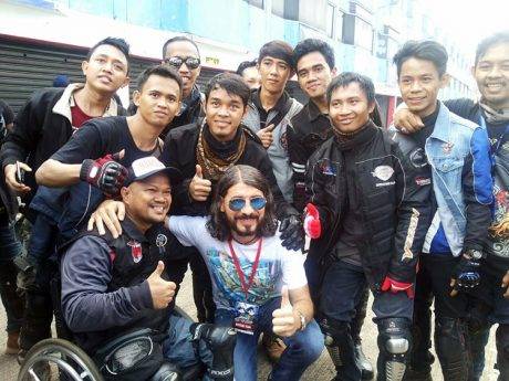 Komentator MotoGP Matteo Guerinoni bersama komunitas V-Ixion di event Yamaha Sunday Race