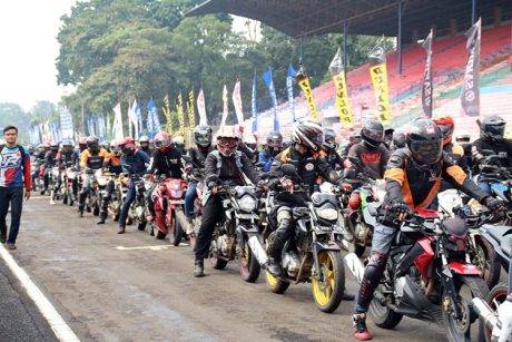 Victory lap 1.000 V-Ixion memeriahkan Yamaha Sunday Race (4)