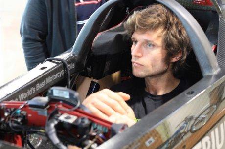 Guy Martin Triumph streamliner_0