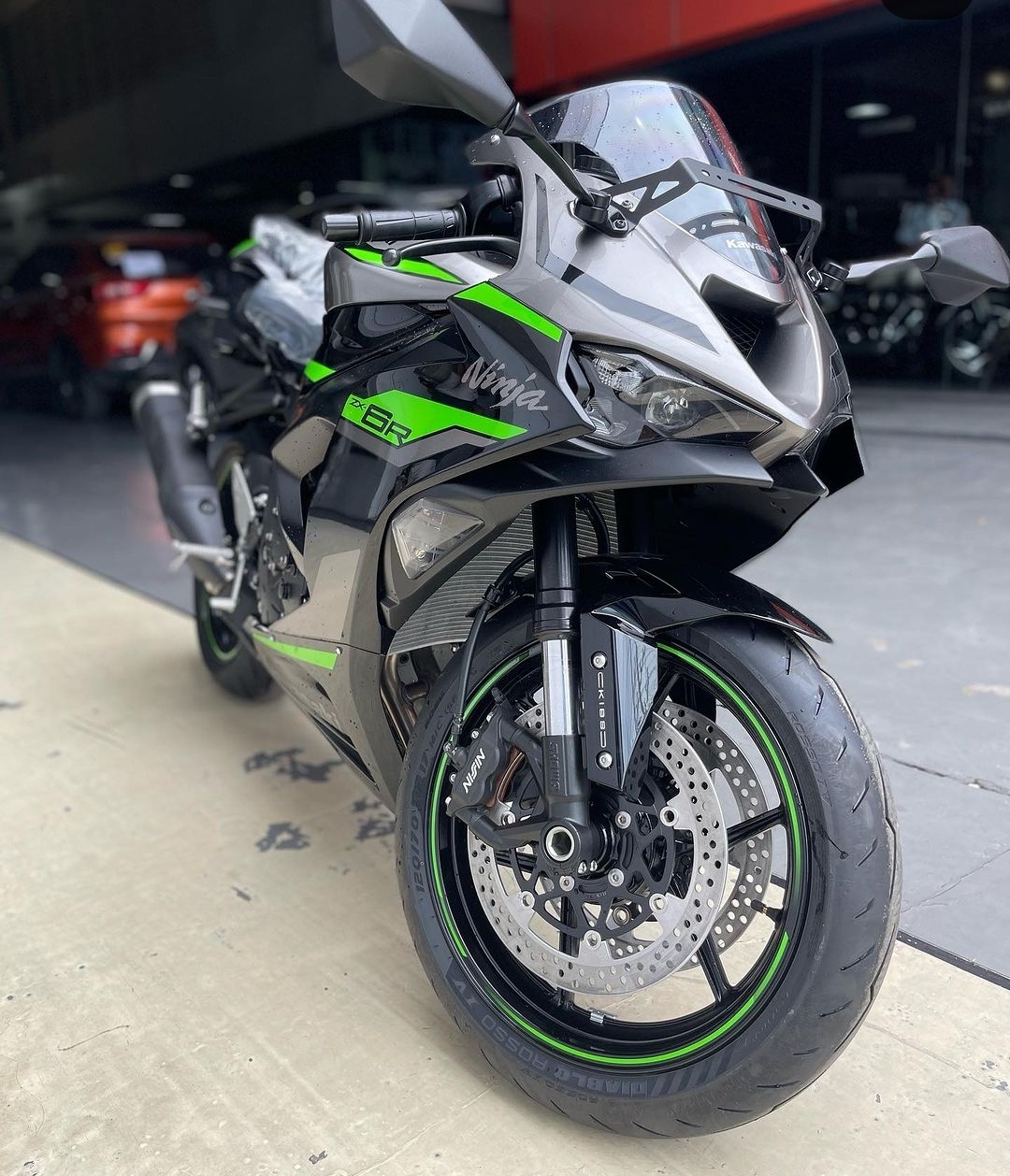 Kawa zx6r 2018